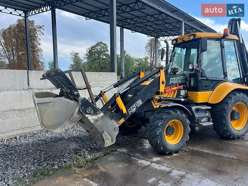 Экскаватор погрузчик MST M542 2020 в Киеве