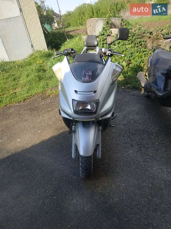Макси-скутер Musstang MT 150T-3 2008 в Галиче