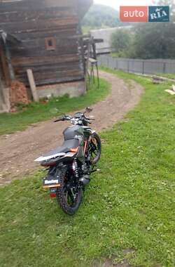 Мотоцикл Спорт-туризм Musstang MT 250 Region 2025 в 