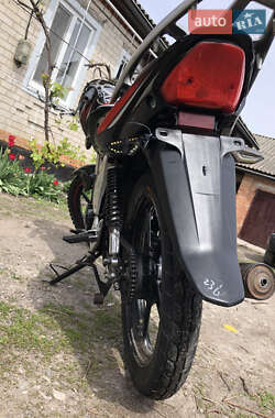 Мотоцикл Спорт-туризм Musstang MT150 2014 в 