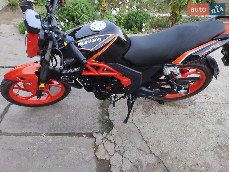 Мотоцикл Без обтекателей (Naked bike) Musstang XTREET 250 2023 в Килии