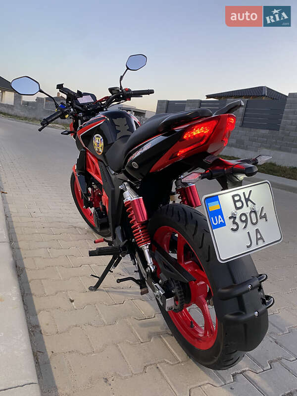 Мотоцикл Без обтекателей (Naked bike) Musstang XTREET 250 2021 в Ровно