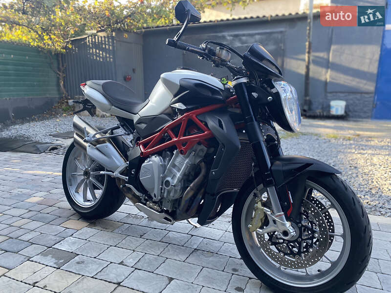 Mv agusta Brutale 2014