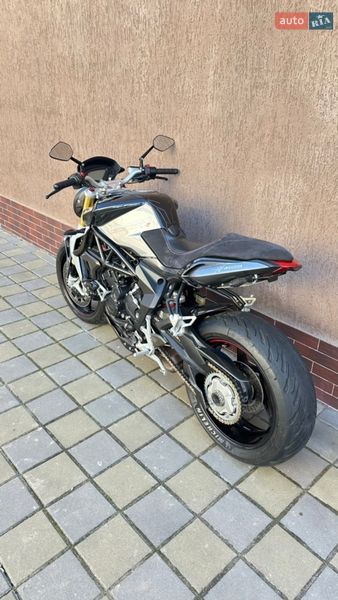 Мотоцикл Без обтікачів (Naked bike) Mv agusta Brutale 2015 в Києві