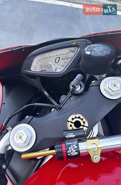 Спортбайк Mv agusta F3 2013 в 