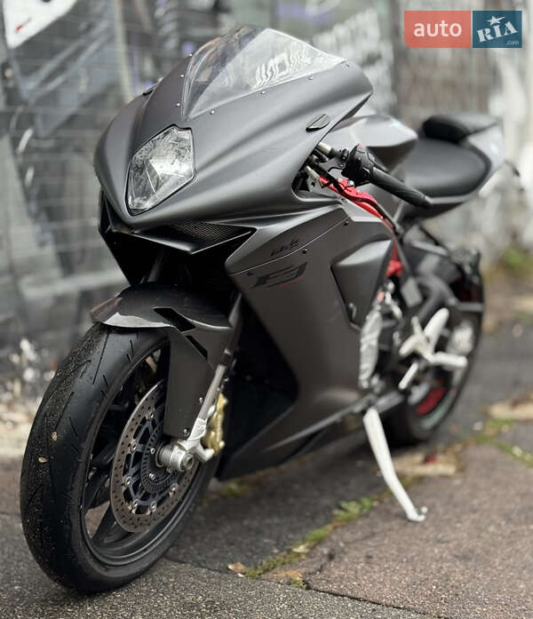 Спортбайк Mv agusta F3 2015 в Киеве