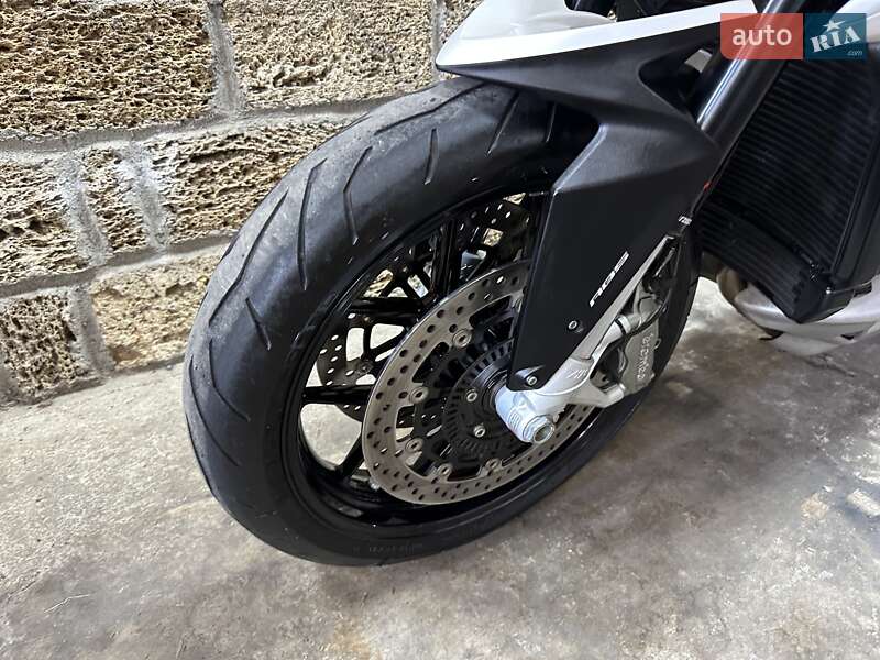 Мотоцикл Без обтекателей (Naked bike) Mv agusta Stradale 800 2015 в Одессе