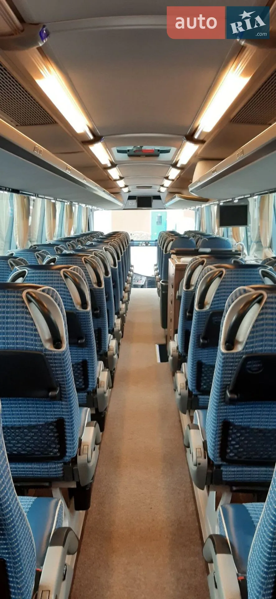 Neoplan N 1217 2011 VIN WAGP15ZZ6B5001735 фото оголошення 3 з 6