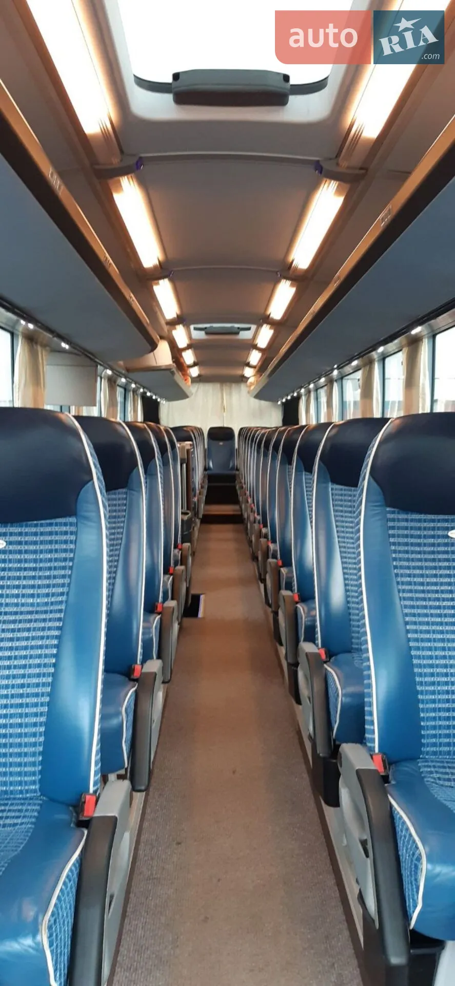 Neoplan N 1217 2011 VIN WAGP15ZZ6B5001735 фото оголошення 4 з 6