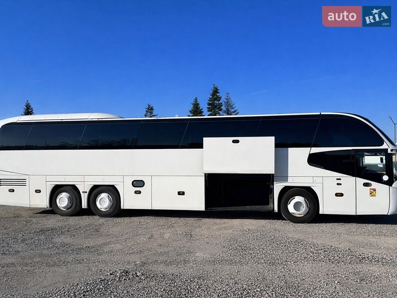 Туристичний / Міжміський автобус Neoplan N 1218 2013 в Ізмаїлі