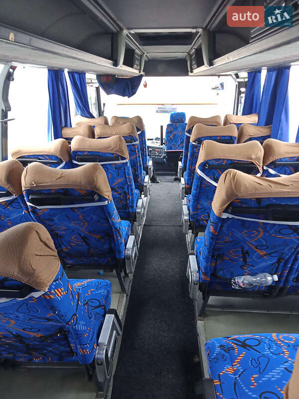 Туристический / Междугородний автобус Neoplan N 213 1989 в Тячеве