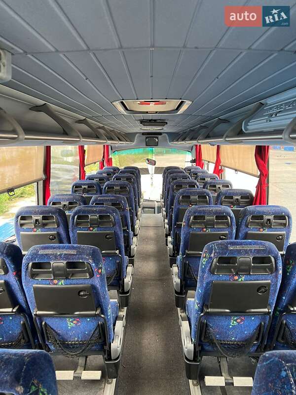 Туристический / Междугородний автобус Neoplan N 313 2004 в Киеве