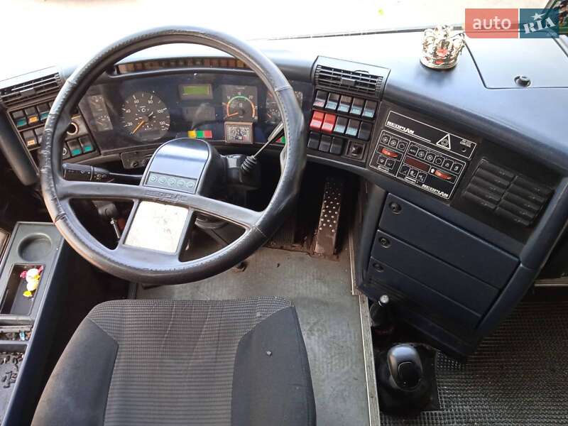 Туристический / Междугородний автобус Neoplan N 316 SHD 1994 в Валках