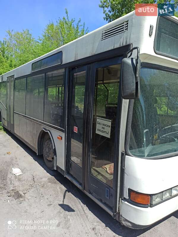 Міський автобус Neoplan N 409 1994 в Кам'янському