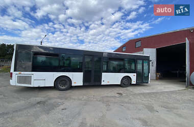 Міський автобус Neoplan N 4411 2000 в Чернівцях