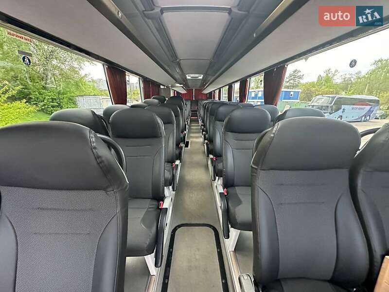 Туристичний / Міжміський автобус Neoplan N 5217 2008 в Києві