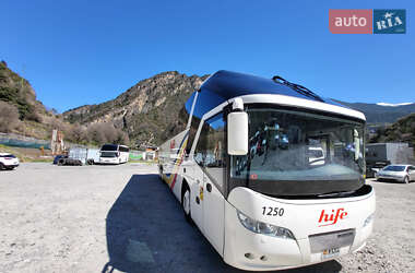 Туристический / Междугородний автобус Neoplan N 2010 в 