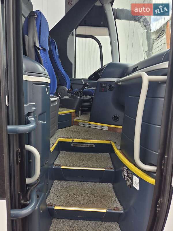 Туристический / Междугородний автобус Neoplan Tourliner 2012 в Киеве