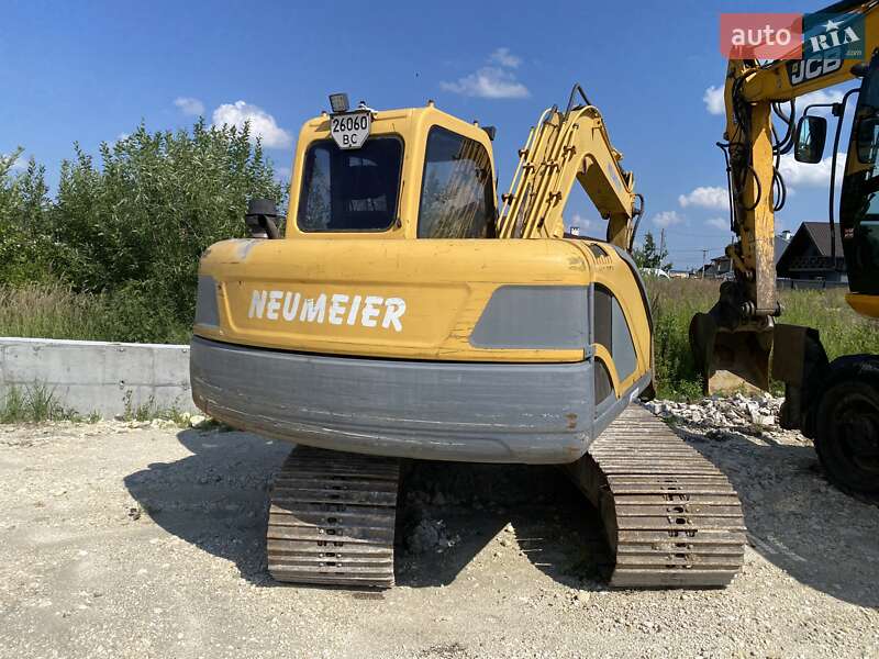 Гусеничний екскаватор Neumeier NR 2007 в Львові