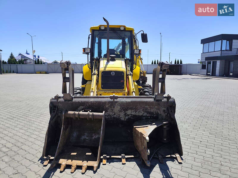 Екскаватор навантажувач New Holland LB95B-4PT 2003 в Львові