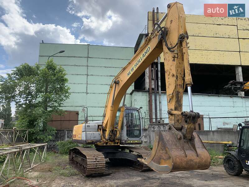 Гусеничный экскаватор New Holland LB 2008 в 