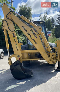 Экскаватор погрузчик New Holland LB 1995 в 