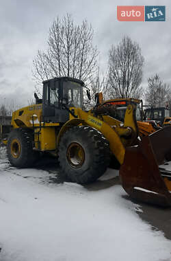 Фронтальні навантажувачі New Holland LB 2007 в Києві