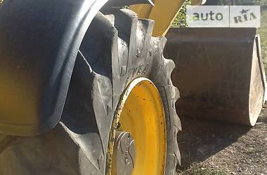 Телескопический погрузчик New Holland LM 2005 в 