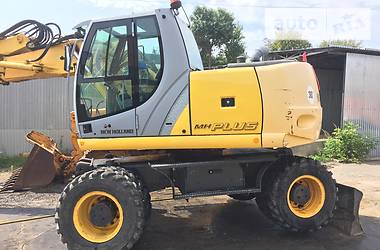 Колесный экскаватор New Holland MH 2008 в Ровно