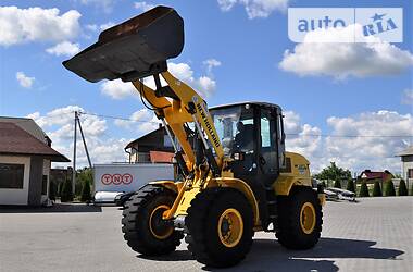 Фронтальный погрузчик New Holland W 2013 в Ровно