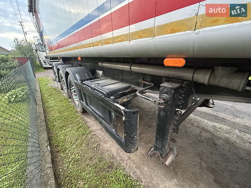 Зерновоз - полуприцеп NFP-Eurotrailer SKA 2008 в Сарнах