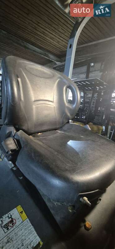 Вилочний навантажувач Nichiyu FB 2008 в Києві