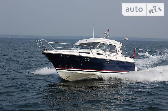 Моторна яхта Nimbus Commander 2008 в Києві