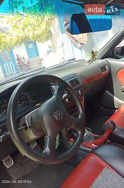 Купе Nissan 100NX 1992 в 