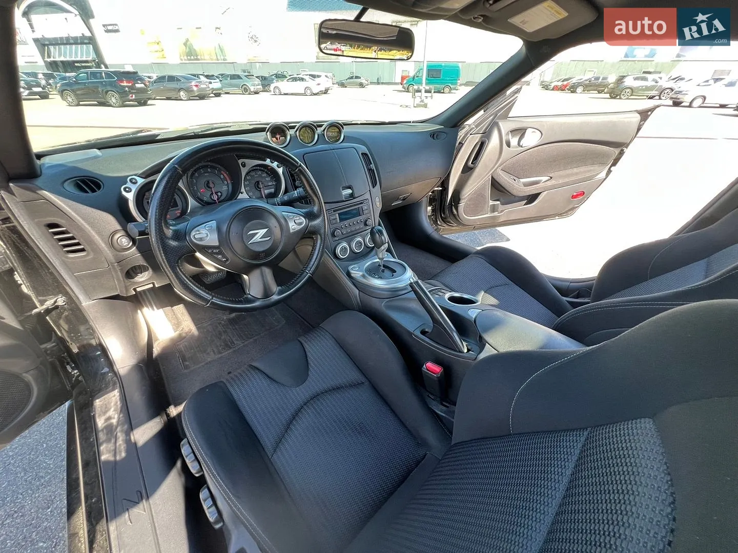 2015 Nissan 370Z - мініатюра 14