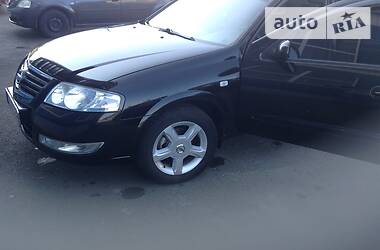 Седан Nissan Almera Classic 2006 в Чернігові