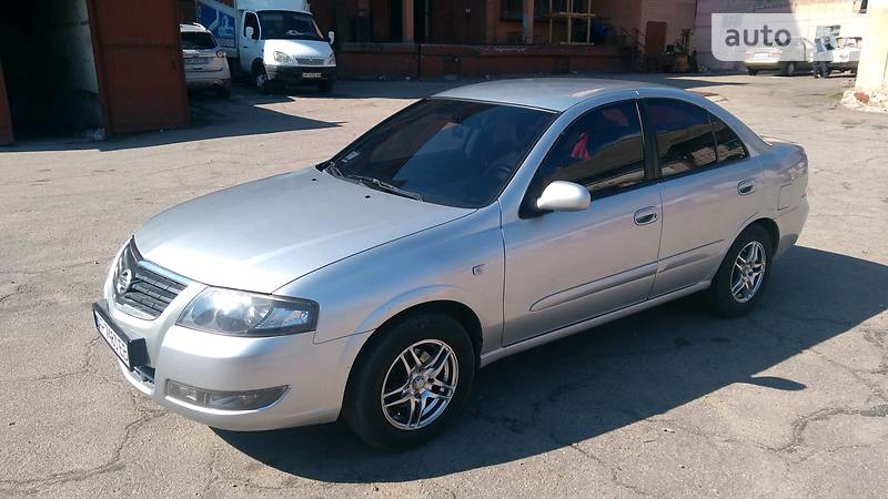 Седан Nissan Almera Classic 2011 в Запоріжжі