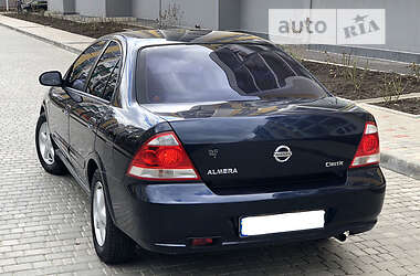 Седан Nissan Almera Classic 2011 в 