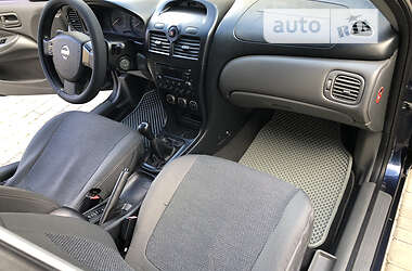 Седан Nissan Almera Classic 2011 в 