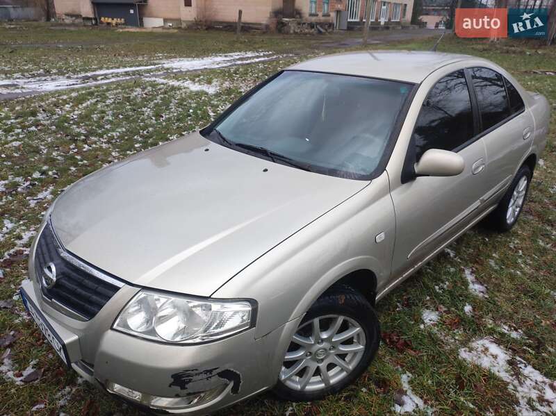 Седан Nissan Almera Classic 2007 в Городище