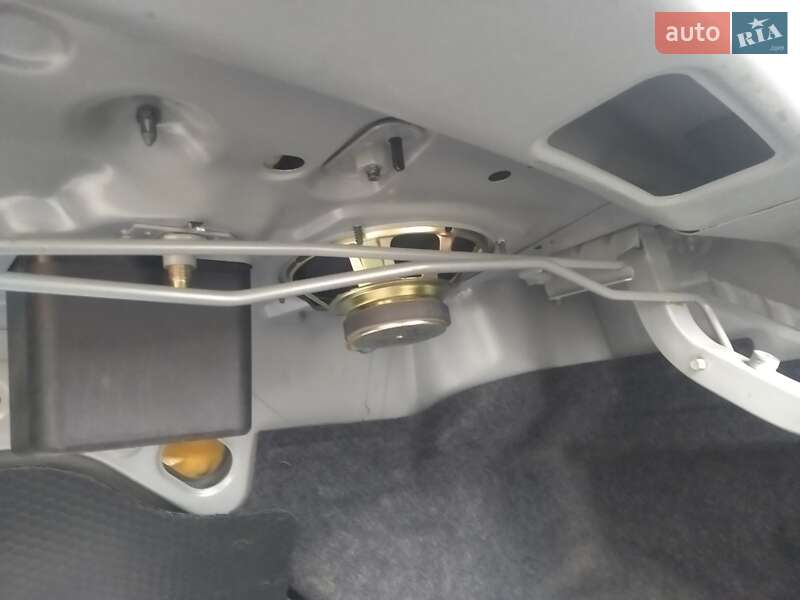 Седан Nissan Almera Classic 2006 в Киеве