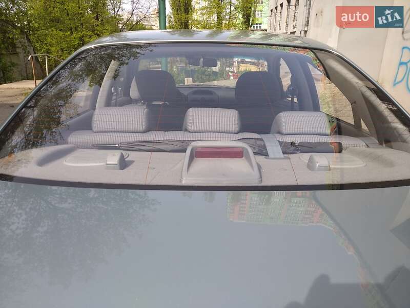 Седан Nissan Almera Classic 2006 в Киеве