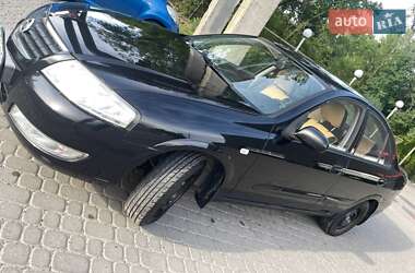 Седан Nissan Almera Classic 2010 в 