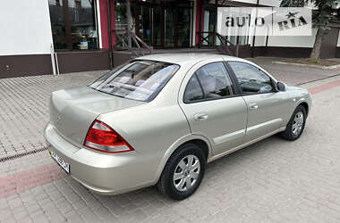 Седан Nissan Almera Classic 2006 в Могилів-Подільському