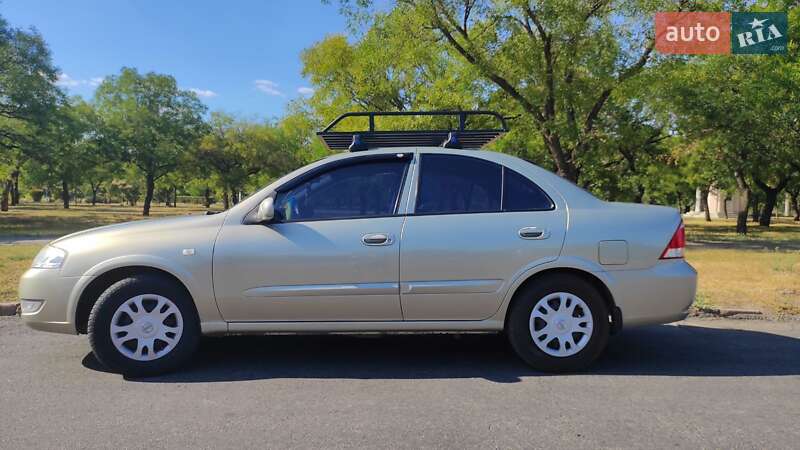 Седан Nissan Almera Classic 2007 в Николаеве