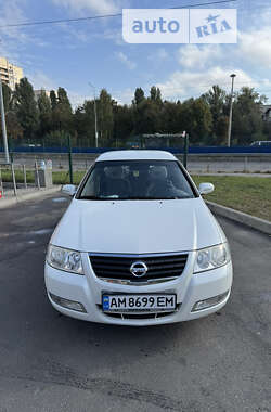 Седан Nissan Almera Classic 2012 в Києві