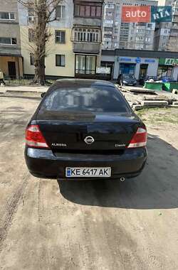 Седан Nissan Almera Classic 2011 в 