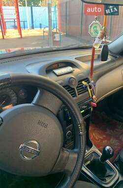 Седан Nissan Almera Classic 2011 в 