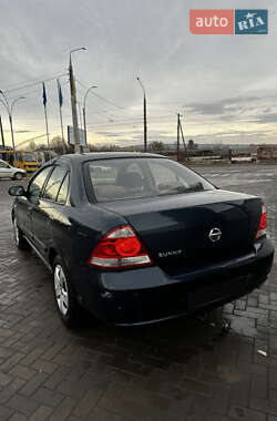 Седан Nissan Almera Classic 2008 в 