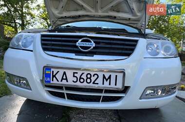 Седан Nissan Almera Classic 2012 в 